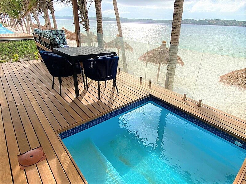 Luxury hotel cabin with splash pool